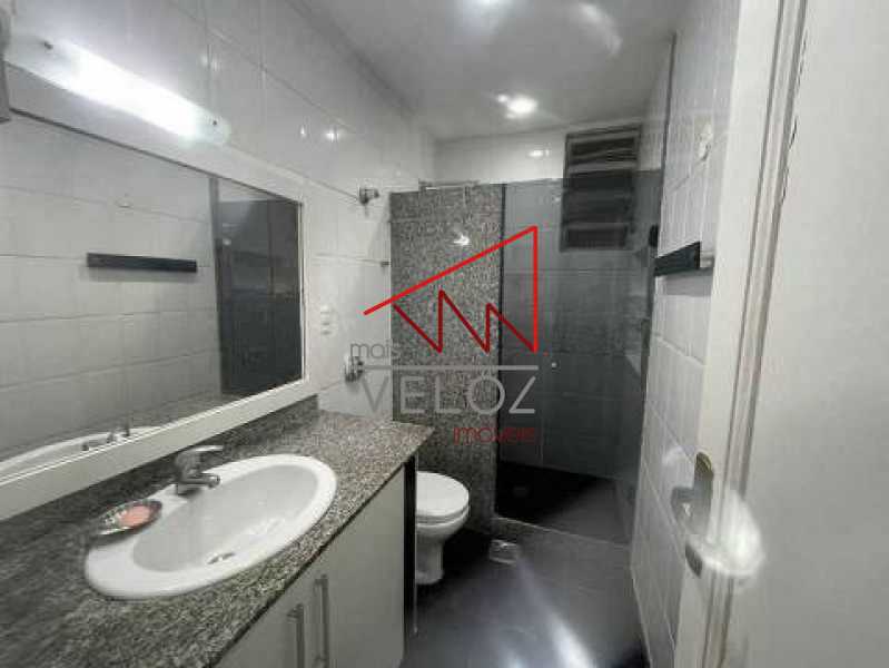 Apartamento à venda com 2 quartos, 83m² - Foto 11