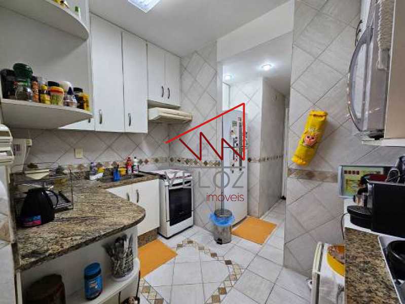 Apartamento à venda com 3 quartos, 130m² - Foto 17