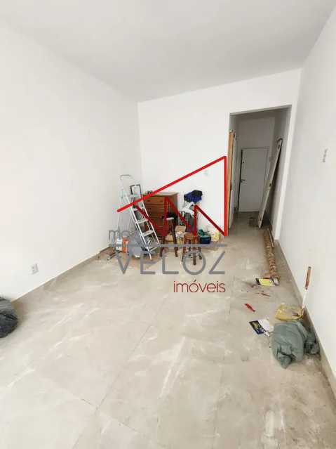 Kitnet e Studio à venda com 1 quarto, 30m² - Foto 1