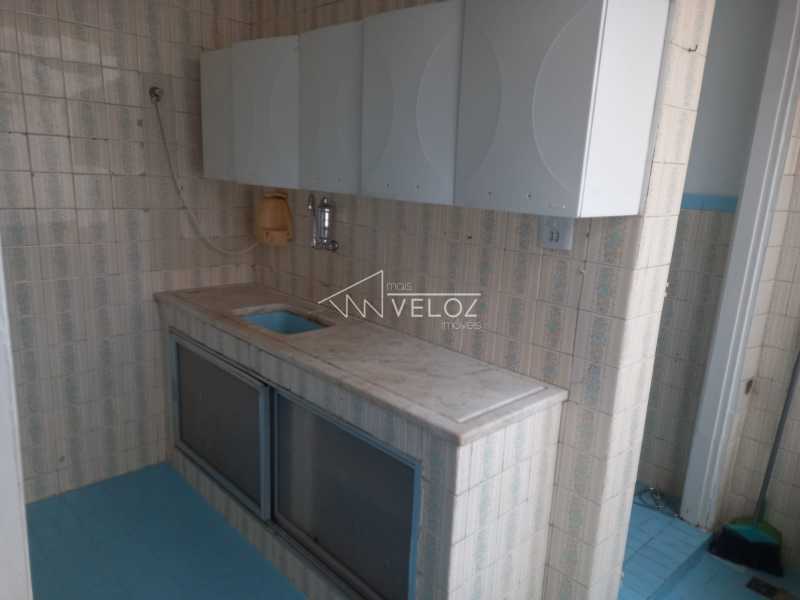 Apartamento à venda com 1 quarto, 57m² - Foto 6