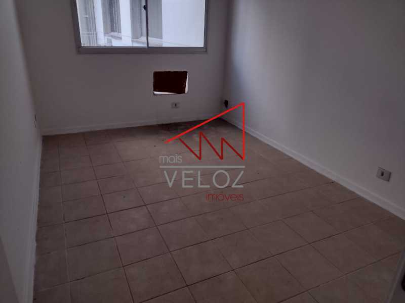 Apartamento à venda com 1 quarto, 49m² - Foto 11