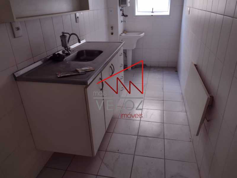 Apartamento à venda com 1 quarto, 49m² - Foto 14