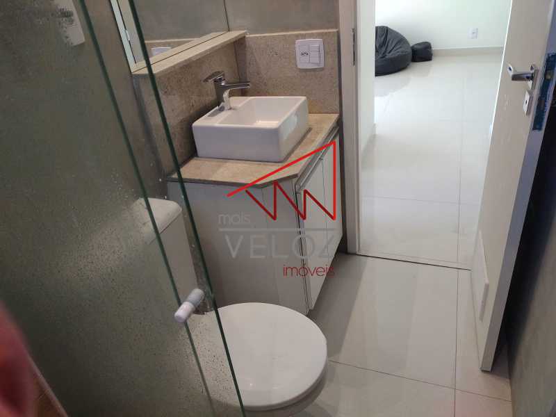 Apartamento à venda com 1 quarto, 59m² - Foto 27