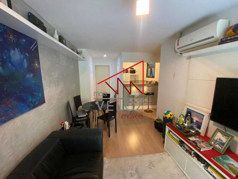 Apartamento à venda com 1 quarto, 44m² - Foto 4