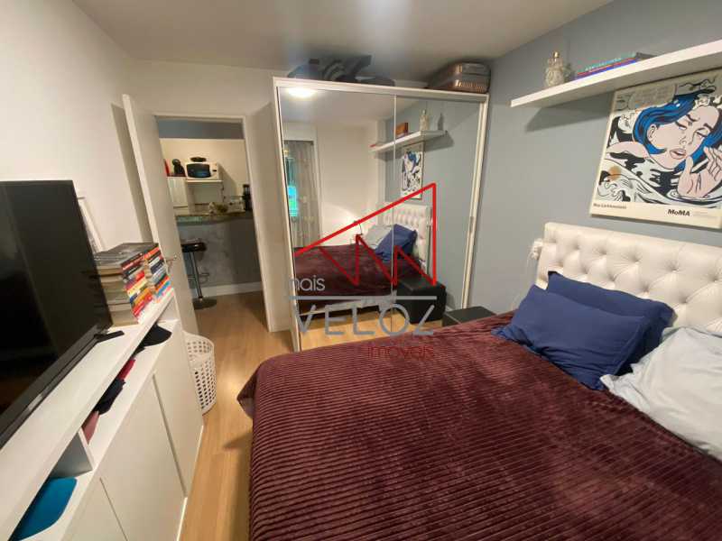 Apartamento à venda com 1 quarto, 44m² - Foto 11