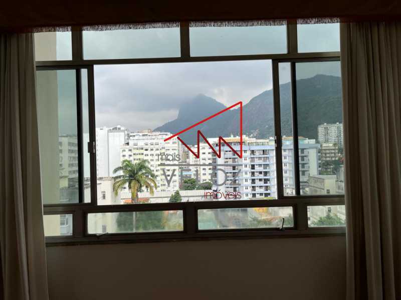 Apartamento à venda com 4 quartos, 202m² - Foto 18