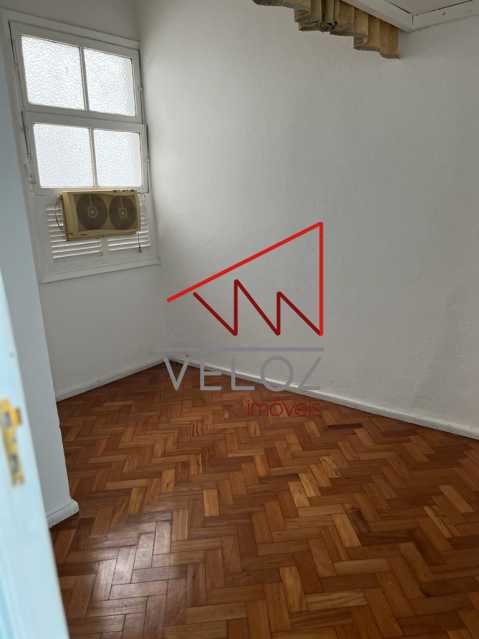 Apartamento à venda com 4 quartos, 202m² - Foto 10