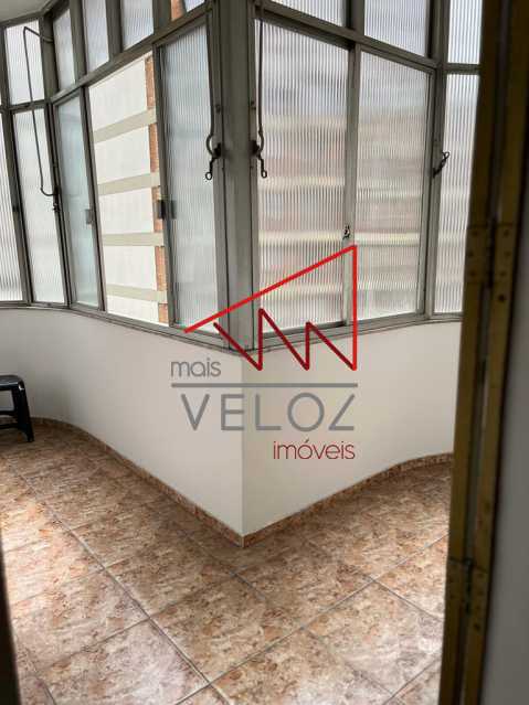 Apartamento à venda com 4 quartos, 202m² - Foto 29