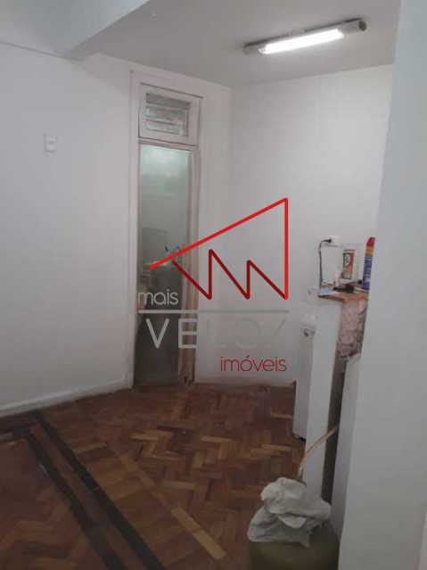 Apartamento à venda com 1 quarto, 38m² - Foto 13