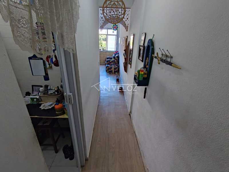 Apartamento à venda com 1 quarto, 50m² - Foto 19