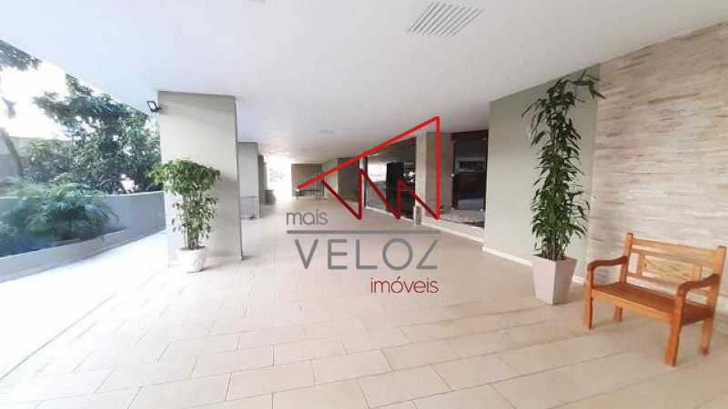 Apartamento à venda com 2 quartos, 78m² - Foto 24