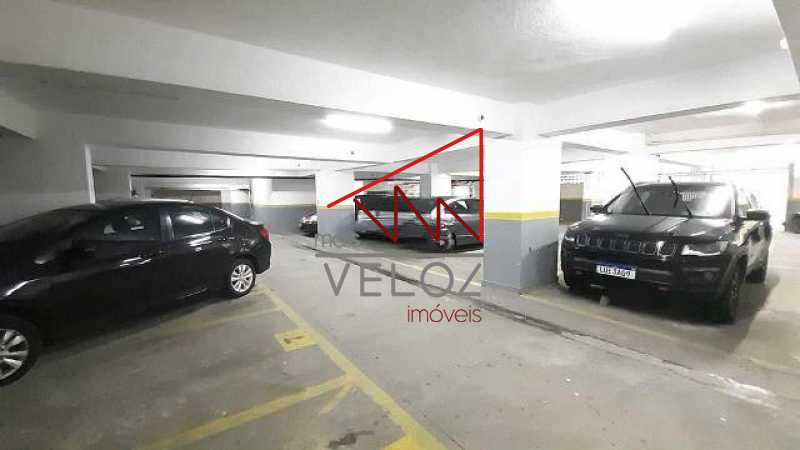 Apartamento à venda com 2 quartos, 78m² - Foto 27