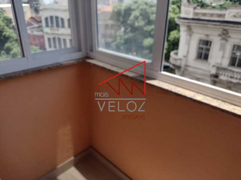 Apartamento à venda com 2 quartos, 75m² - Foto 15