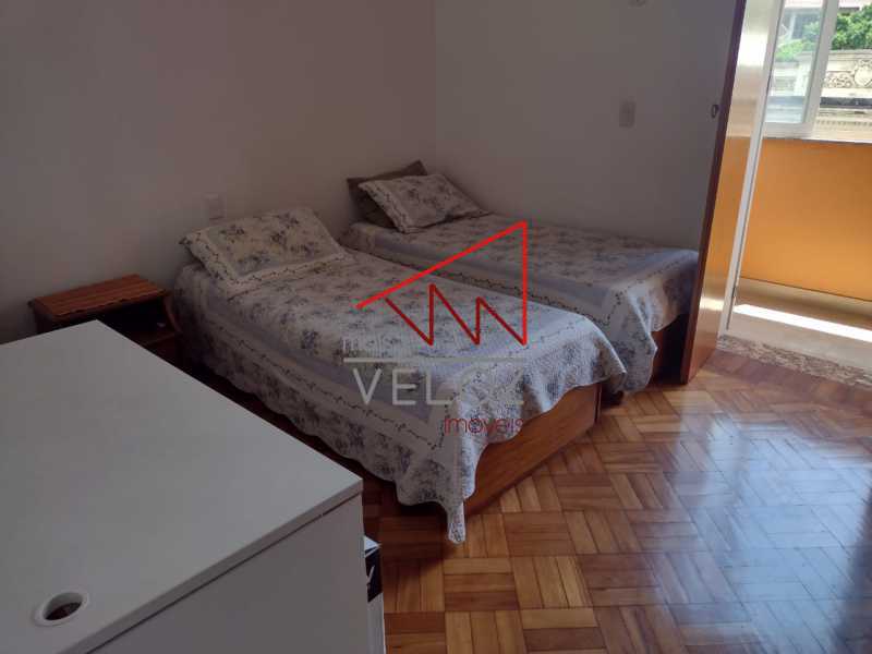 Apartamento à venda com 2 quartos, 75m² - Foto 10