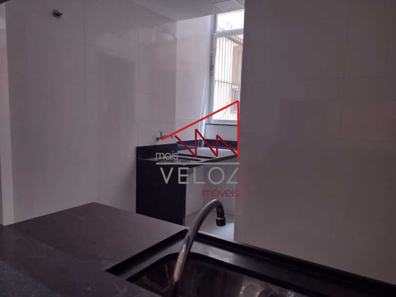 Apartamento à venda com 2 quartos, 62m² - Foto 22