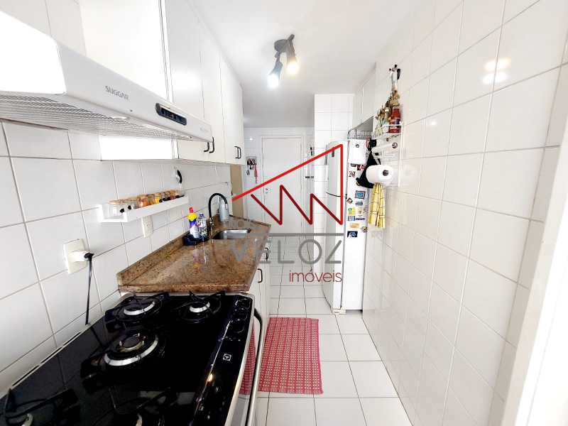 Apartamento à venda com 3 quartos, 110m² - Foto 19