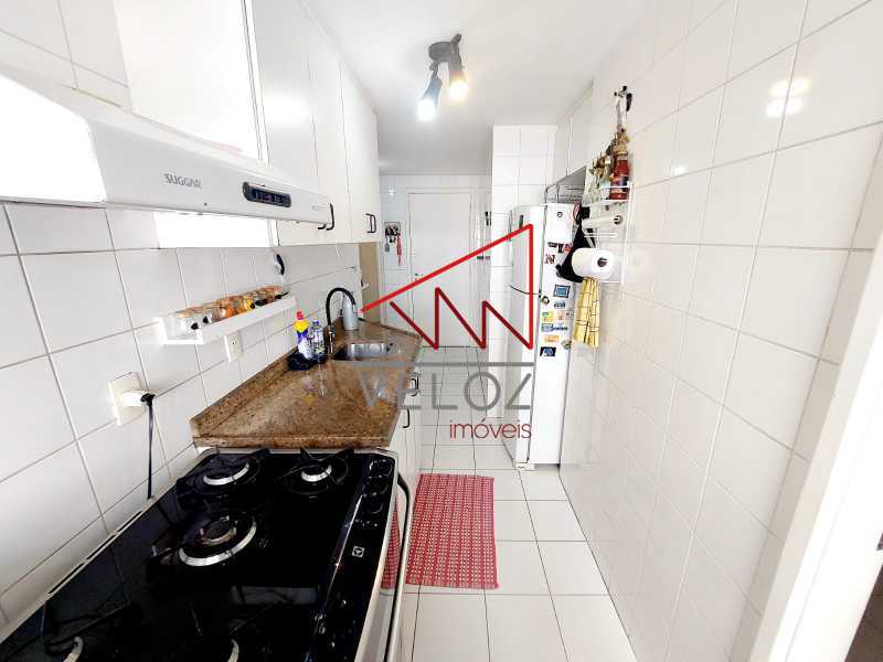 Apartamento à venda com 3 quartos, 110m² - Foto 22