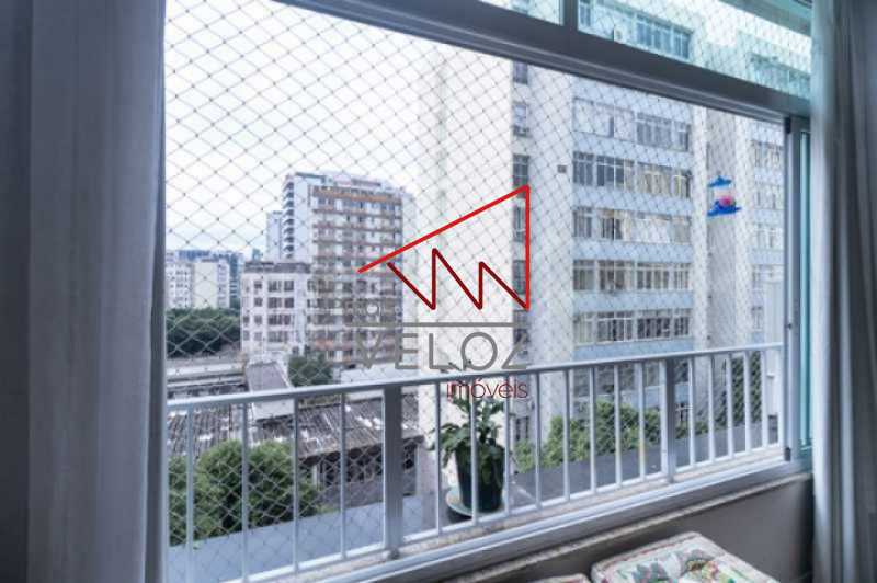 Apartamento à venda com 3 quartos, 180m² - Foto 17