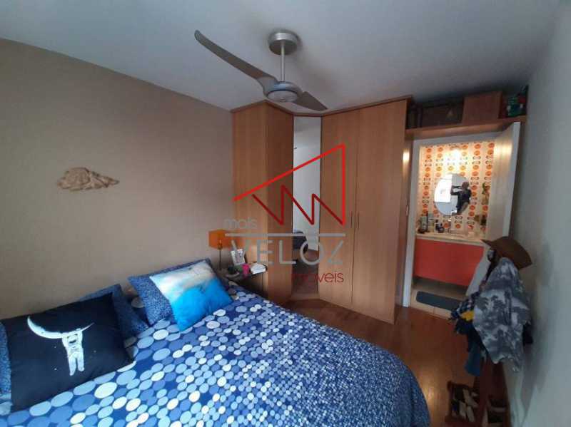 Apartamento à venda com 1 quarto, 45m² - Foto 9