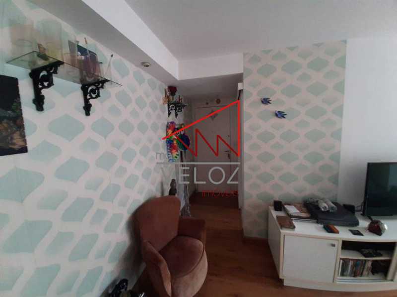 Apartamento à venda com 1 quarto, 45m² - Foto 17