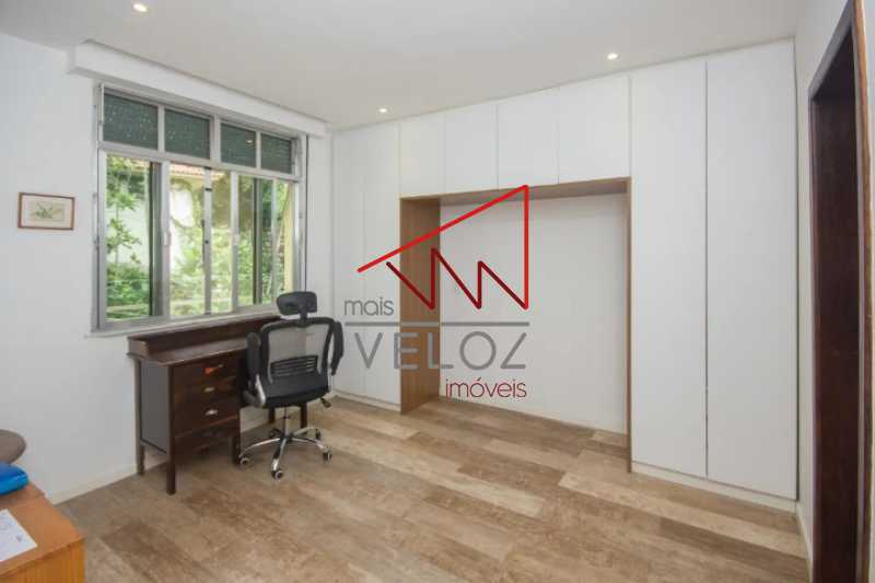 Apartamento à venda com 2 quartos, 80m² - Foto 11