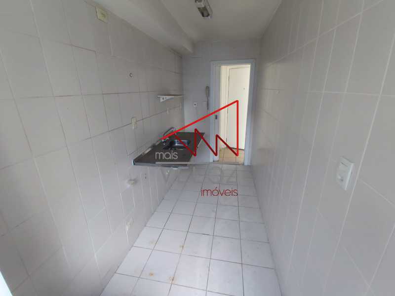 Apartamento à venda com 2 quartos, 60m² - Foto 14