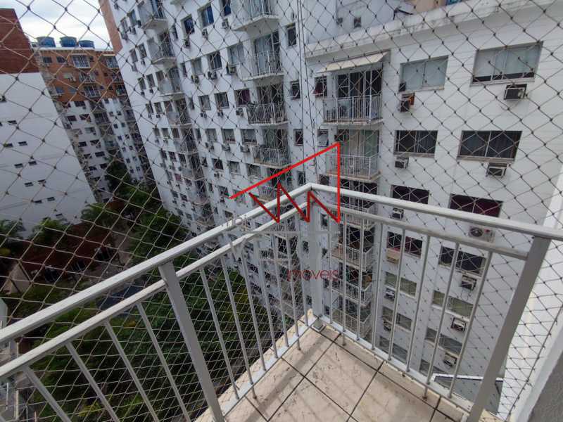 Apartamento à venda com 2 quartos, 60m² - Foto 5