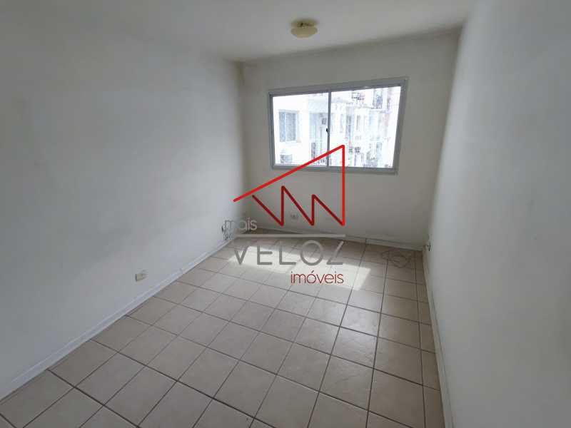 Apartamento à venda com 2 quartos, 60m² - Foto 8