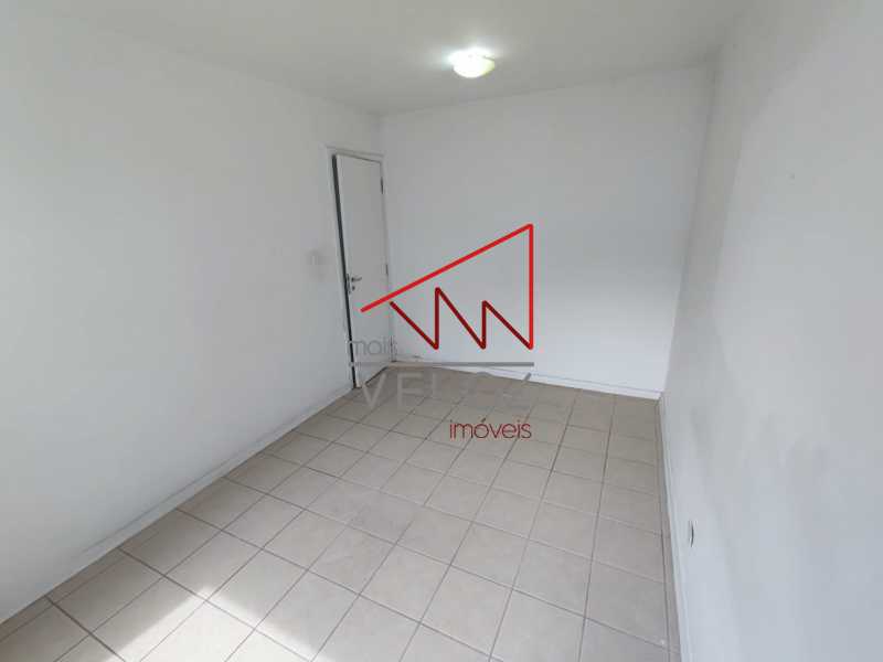 Apartamento à venda com 2 quartos, 60m² - Foto 11