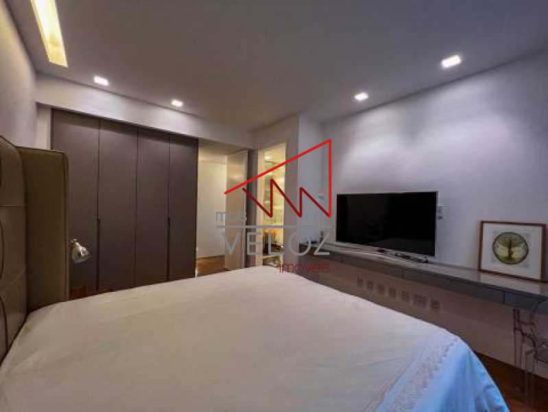 Apartamento à venda com 5 quartos, 380m² - Foto 7