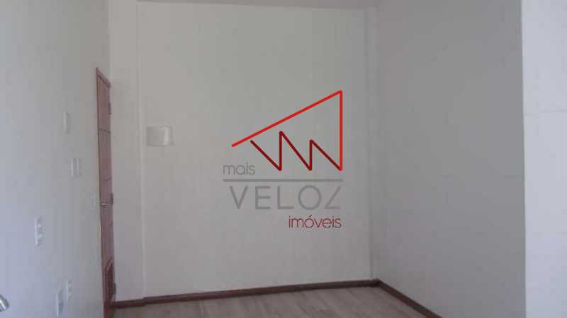 Apartamento à venda com 1 quarto, 14m² - Foto 1