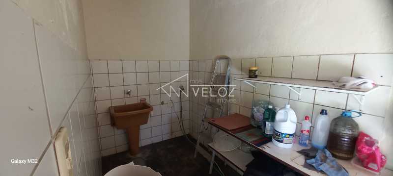 Casa de Vila à venda com 5 quartos, 200m² - Foto 16