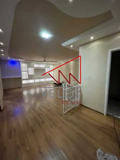 Cobertura à venda com 3 quartos, 160m² - Foto 6