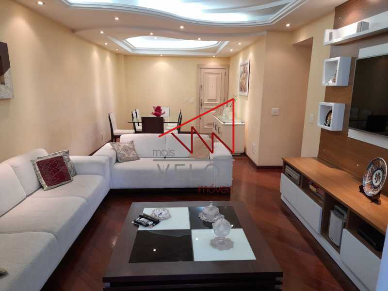 Apartamento à venda com 4 quartos, 140m² - Foto 2