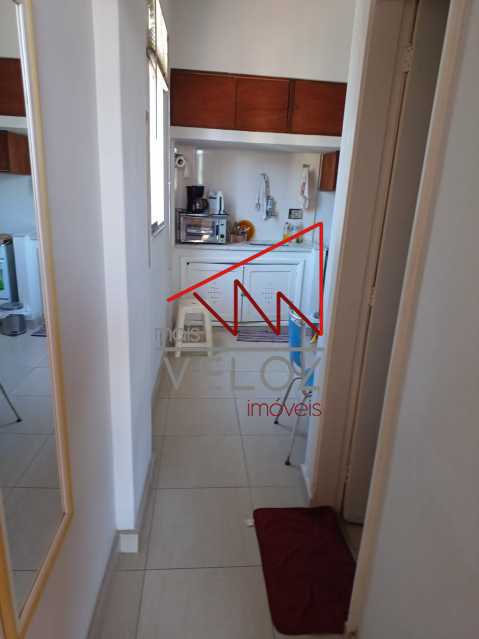 Apartamento à venda com 1 quarto, 28m² - Foto 4