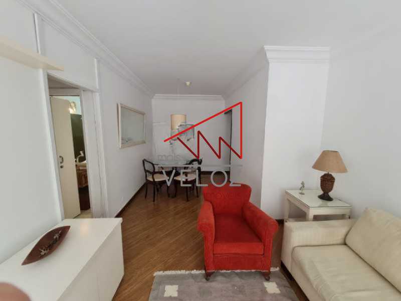 Apartamento à venda com 3 quartos, 85m² - Foto 1