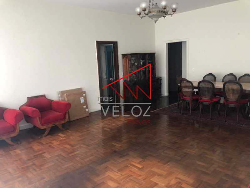 Apartamento à venda com 3 quartos, 126m² - Foto 4