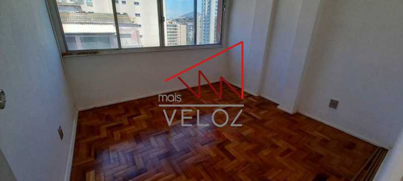 Apartamento à venda com 2 quartos, 61m² - Foto 3