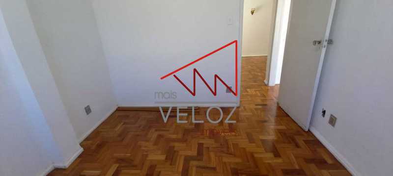 Apartamento à venda com 2 quartos, 61m² - Foto 8