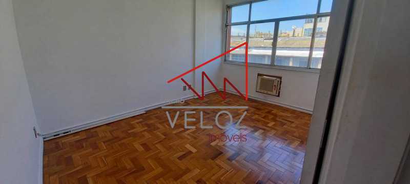 Apartamento à venda com 2 quartos, 61m² - Foto 10