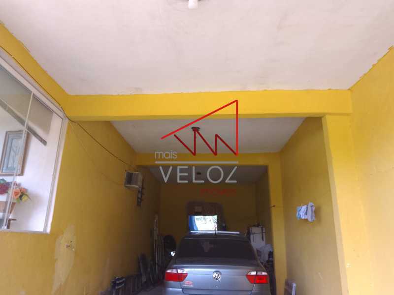 Casa à venda com 3 quartos, 108m² - Foto 25