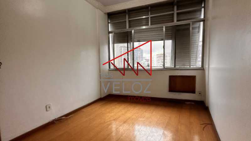 Apartamento à venda com 2 quartos, 56m² - Foto 3