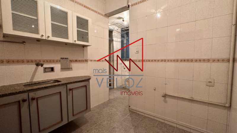 Apartamento à venda com 2 quartos, 56m² - Foto 11