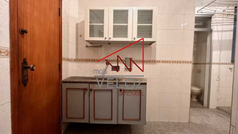 Apartamento à venda com 2 quartos, 56m² - Foto 12