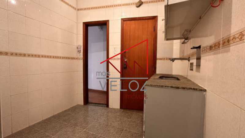 Apartamento à venda com 2 quartos, 56m² - Foto 13