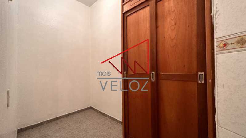 Apartamento à venda com 2 quartos, 56m² - Foto 15