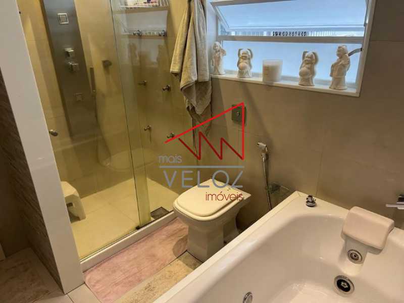 Apartamento à venda com 4 quartos, 357m² - Foto 19