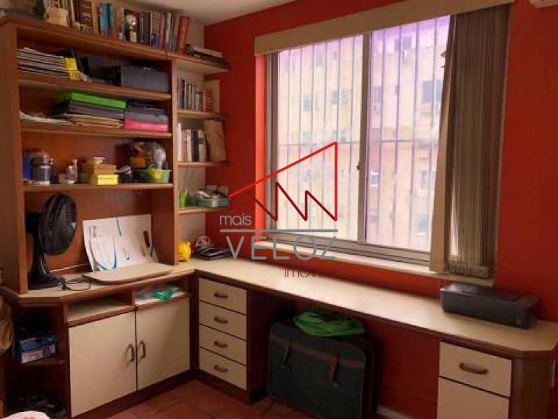 Cobertura à venda com 3 quartos, 200m² - Foto 7