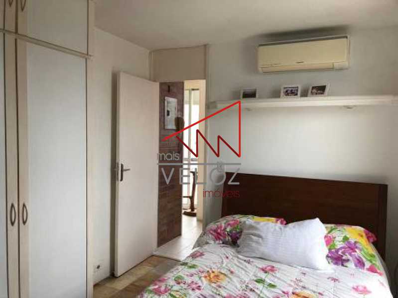 Cobertura à venda com 3 quartos, 200m² - Foto 21