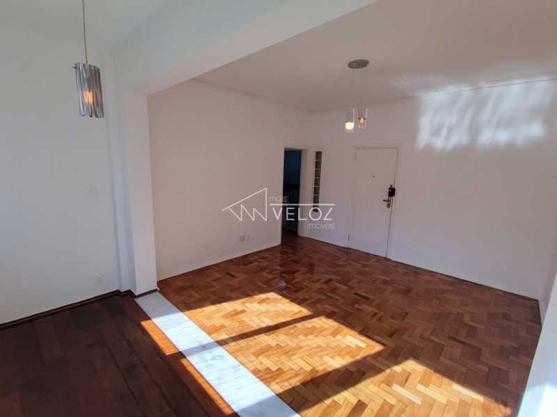 Apartamento à venda com 3 quartos, 110m² - Foto 4